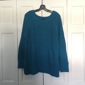 LAST CHANCE! Jegging Sweater
